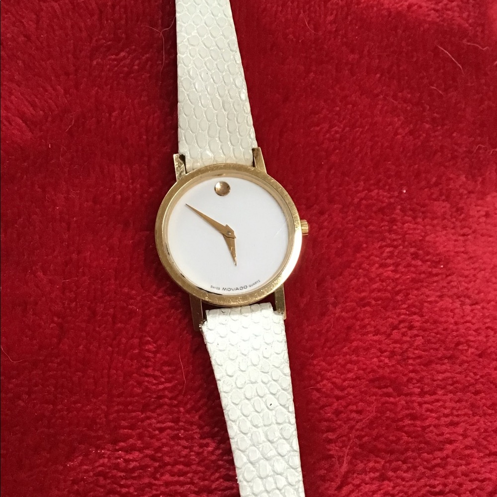 Ladies RARE movado watch white face - Picture 2 of 3